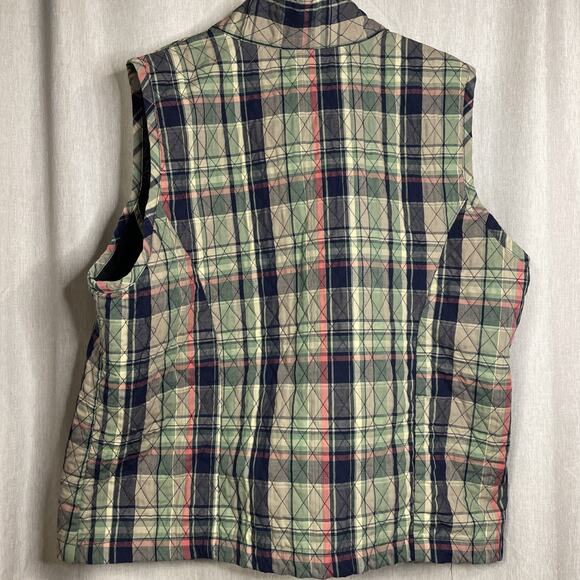 Baxter & Wells Woman - Quilted Vest Size 1X Green/Blue/Tan/Coral Plaid - Buttons - Picture 4 of 5